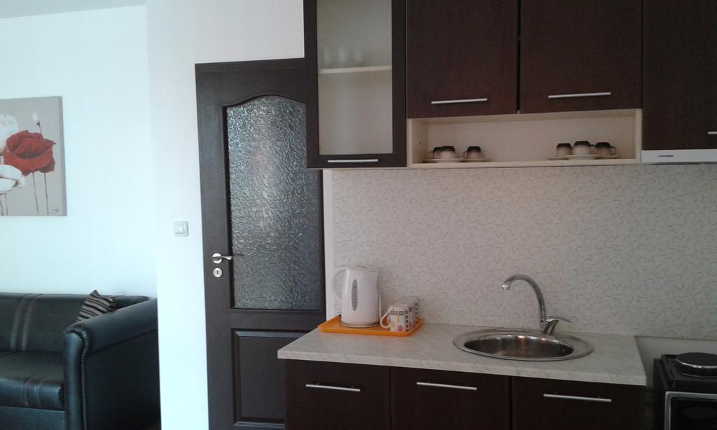 Guest House Nedelchevi Primorsko Rom bilde